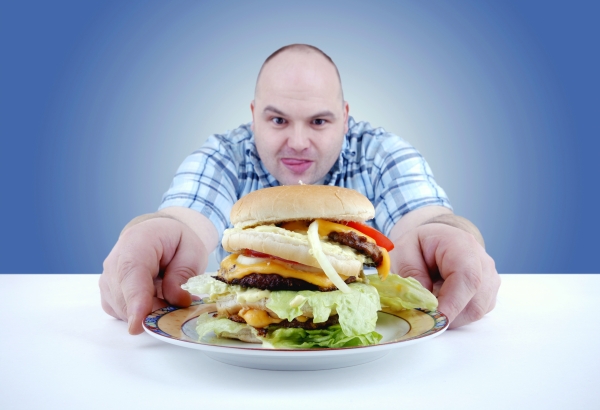 Вредная еда - основной фактор болезней для мужчин