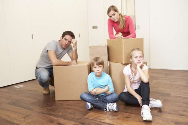 Выписка несовершеннолетнего ребенка при заключении сделки с недвижимостью