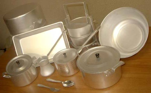 Чистим посуду из алюминия